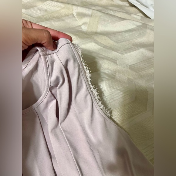 GUC BANANA REPUBLIC Pale Dusty Pink Front Detail Sleeveless Top, SZ XS - Picture 3 of 5